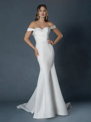 Size 22 Stella Couture 25807 Off White Gown