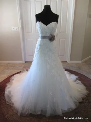 Sophia Tolli Y21246 Jillian