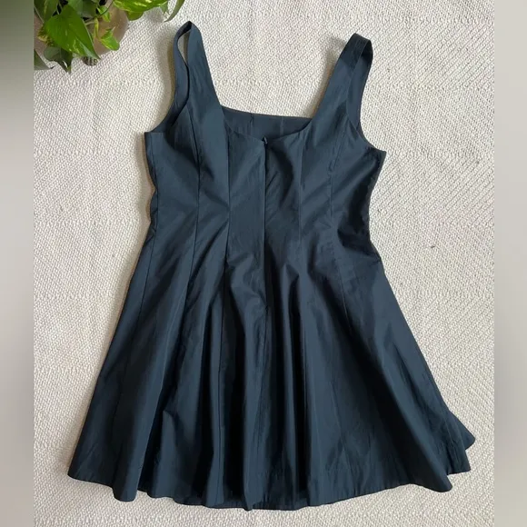 Sophie Rue The Mini Poplin Dress in Navy Blue size Medium