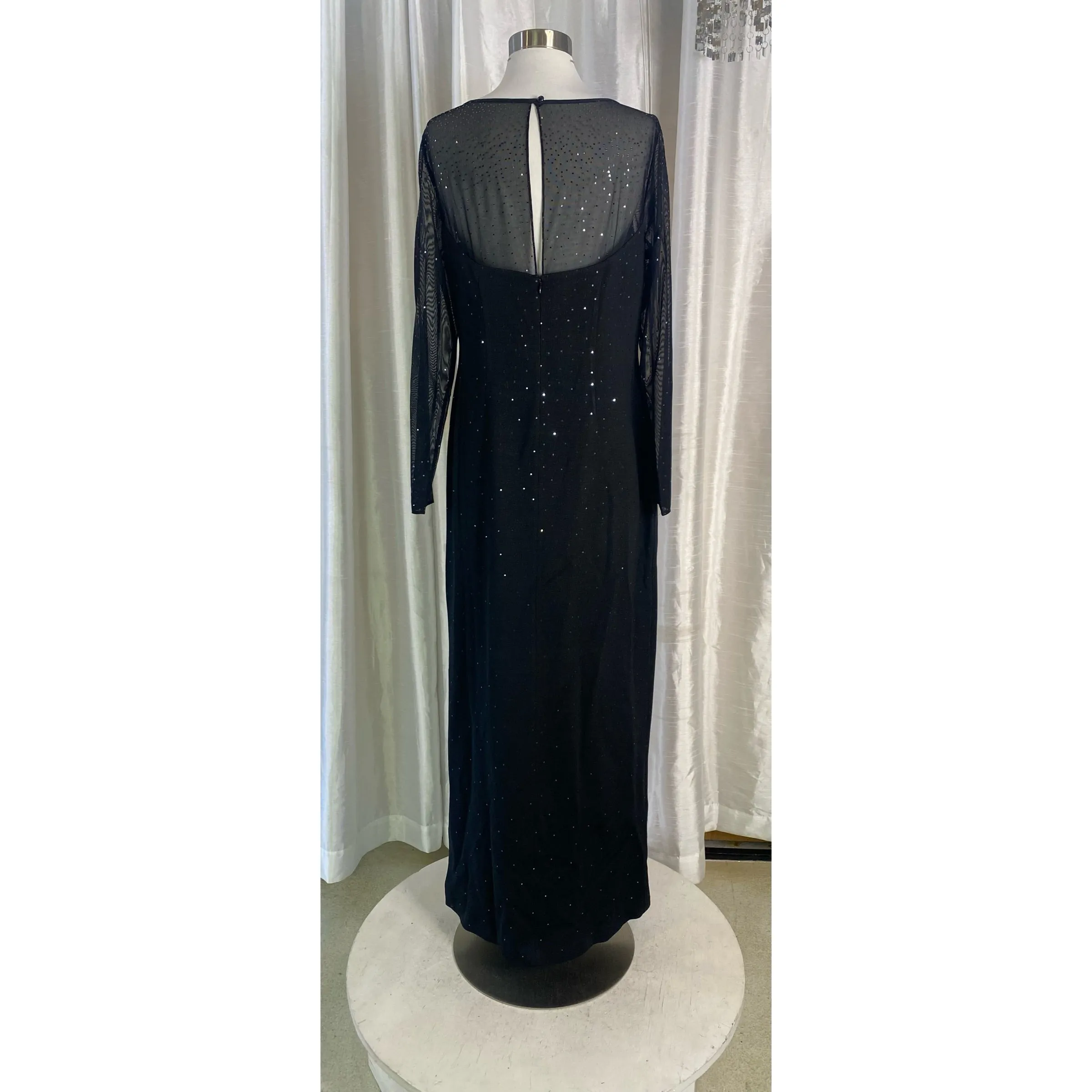 ST. JOHN COLLECTION K18F030 Caviar Shimmery Milano Knit Long-Sleeve Gown Size 10 NWT