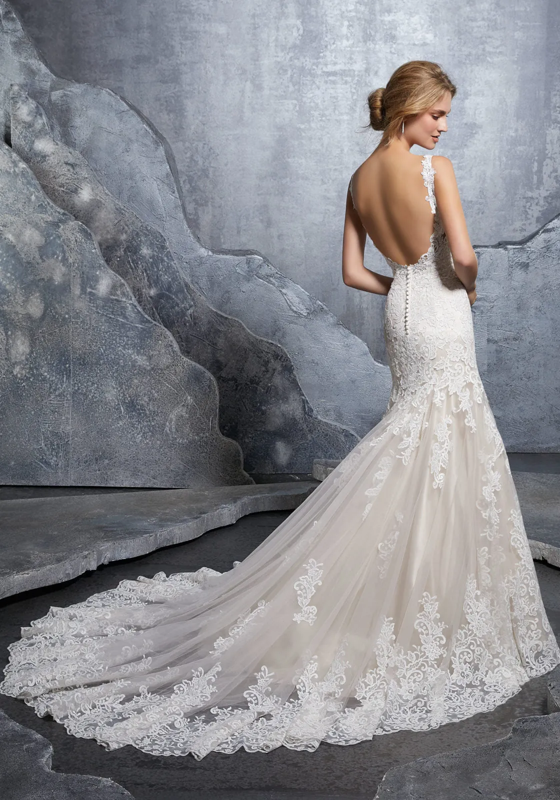 Style 8218