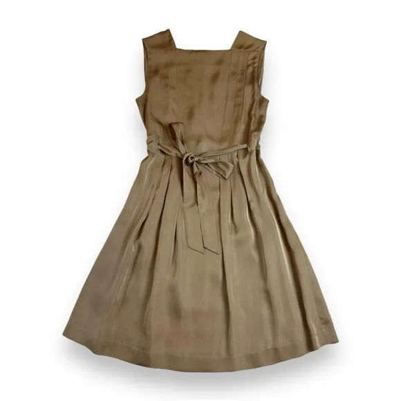 Theory taupe fit and flare belted dress (sz 0)