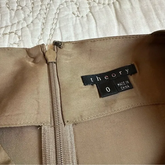 Theory taupe fit and flare belted dress (sz 0)