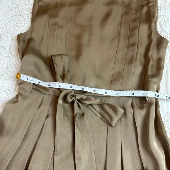 Theory taupe fit and flare belted dress (sz 0)