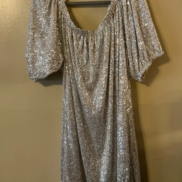 Venus Women's Sequin Off-The- Visitar   Shoulder Dress - Silver, Size 3X b...f1