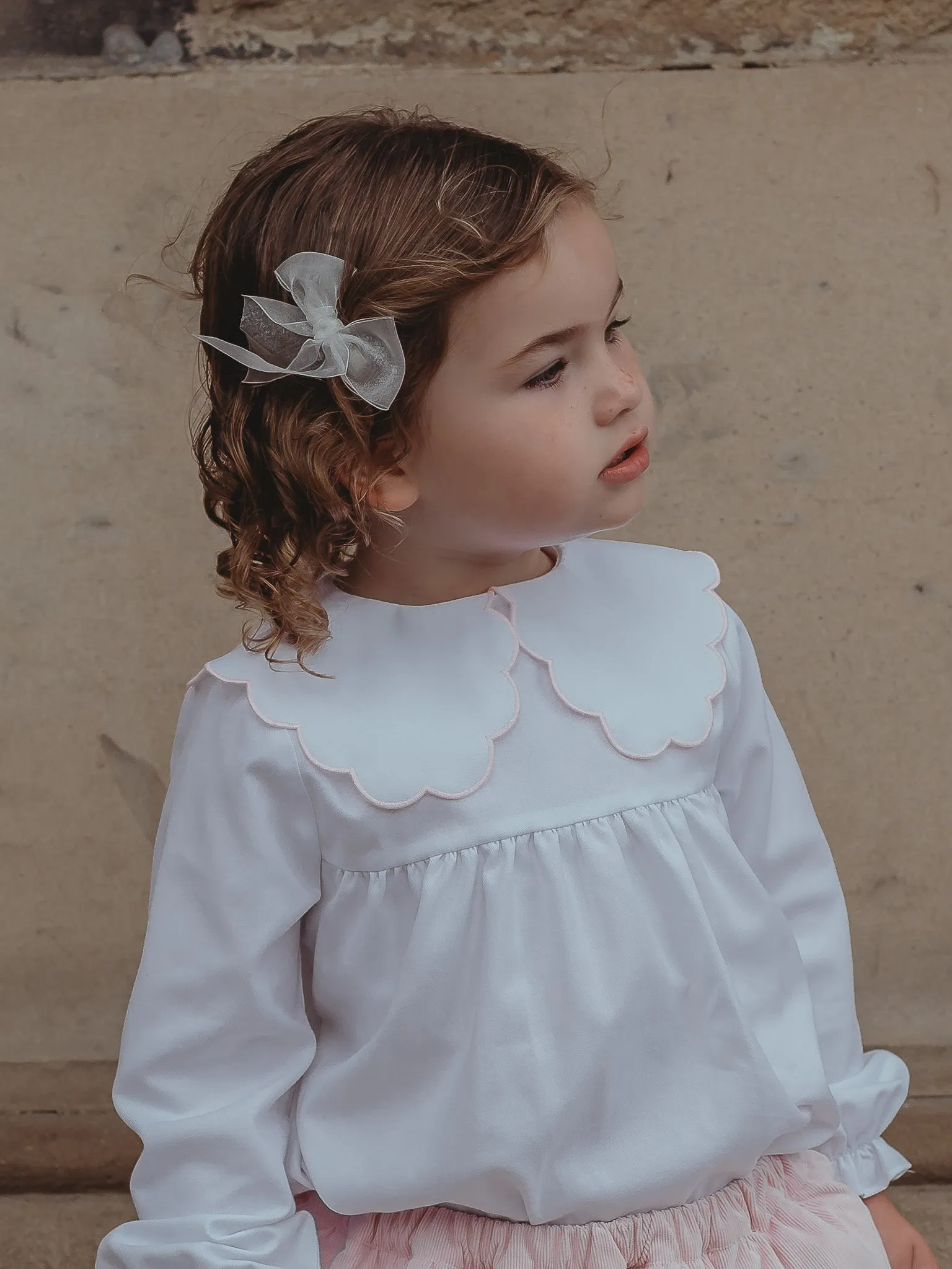 'Victoria' pink scallop collar 2 piece set