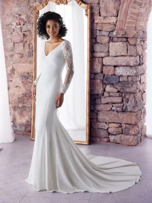 W1 White One Size 6 Ljubov Off White Gown