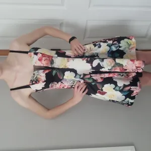Y2K Cachet Dress sz 4 Floral Fit and Flare Satin Tulle Formal Cocktail Party