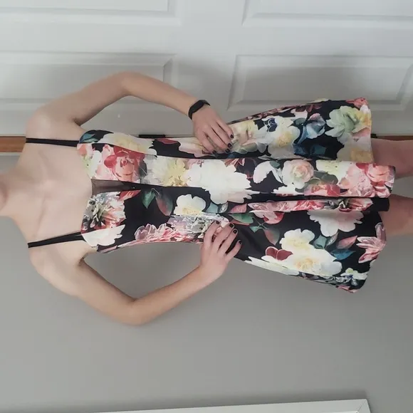Y2K Cachet Dress sz 4 Floral Fit and Flare Satin Tulle Formal Cocktail Party